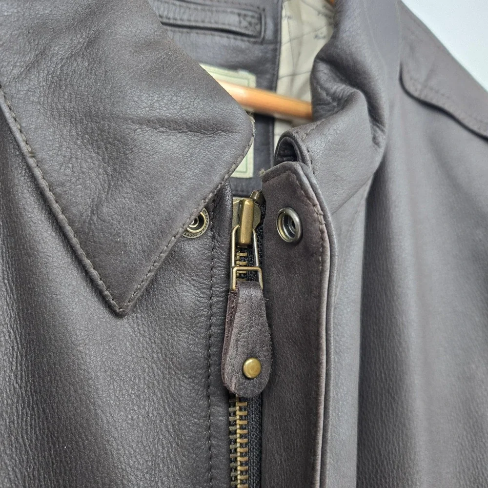 GIII G3 Mens L Brown Bomber Flight Jacket Full Zip Pockets Cool Classic Map‎